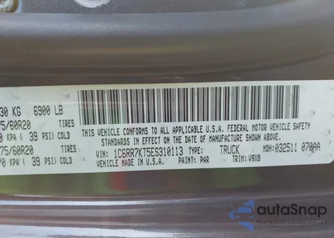 2014 Ram 1500 Express z USA, uszkodzony, nr VIN 1C6RR7KT5ES310113